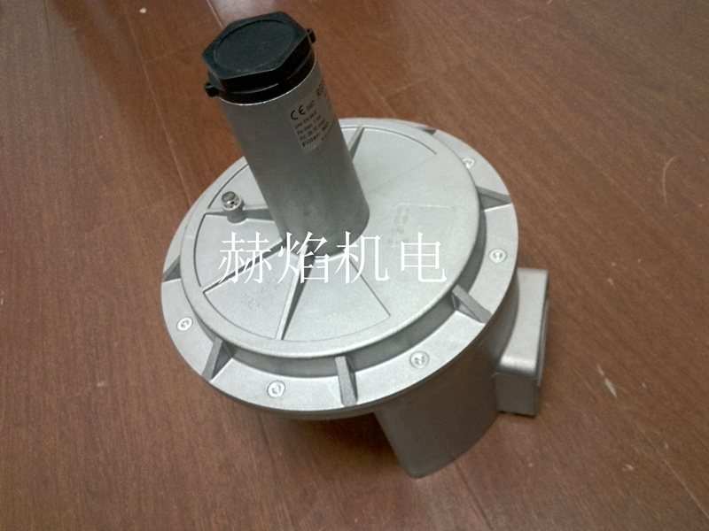 �M�ډ���2���� RG050-2B �����(Geca)����